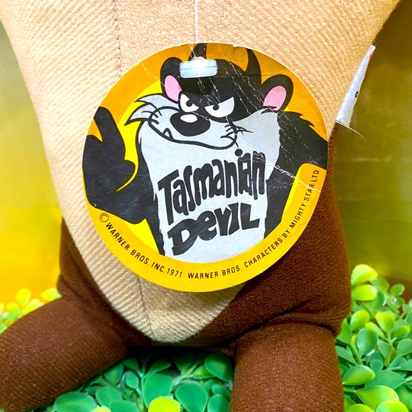 WARNER BROS. TASMANIAN DEVIL VINTAGE 1971 PLUSH WITH ORIGINAL ATTACHED TAGS - Picture 4 of 9